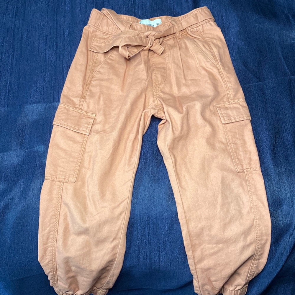 Girls pink cargo pants